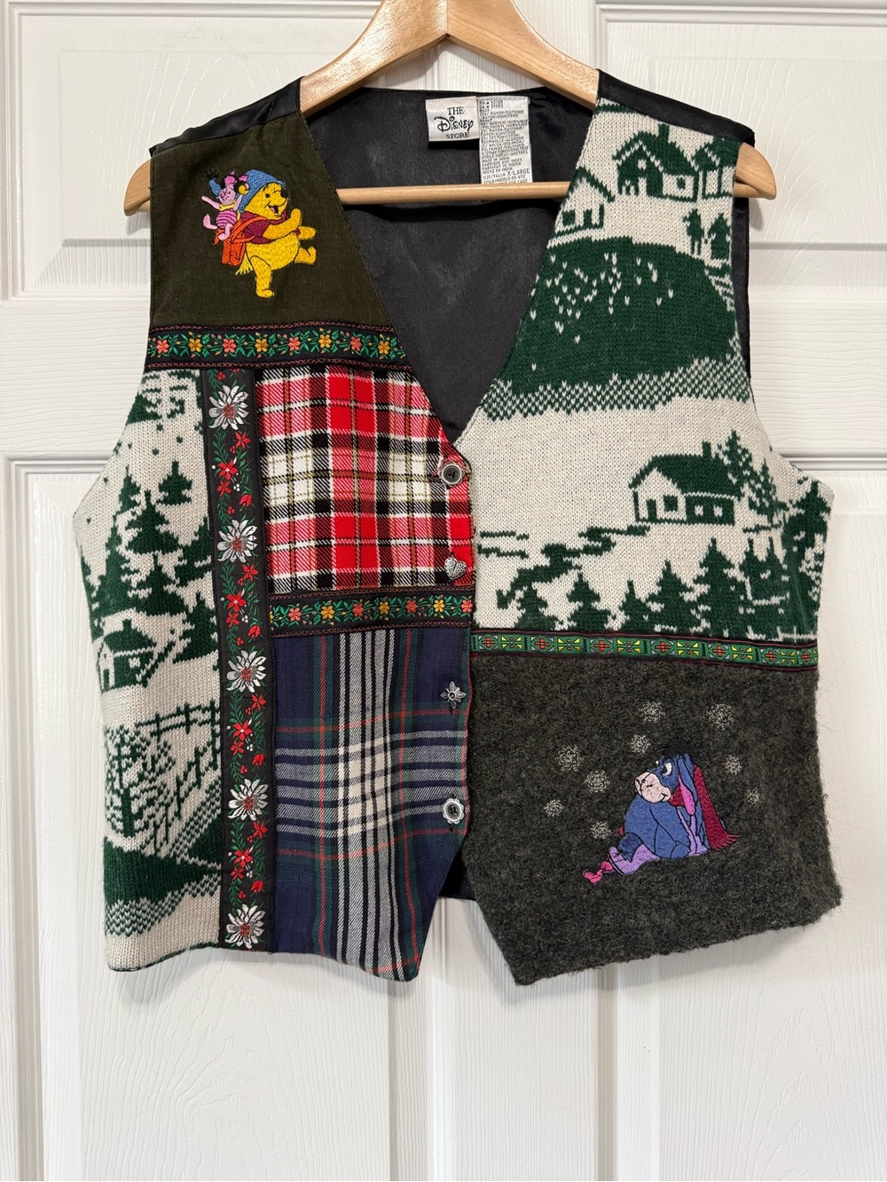 Vintage Disney Patchwork Holiday Vest in Green, Red, Cream, Black size XL New